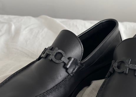 salvatore ferragamo gancino loafer