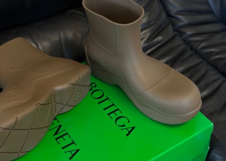 bottega veneta paddle boots dead stock
