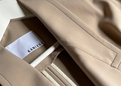 kanizsa sleeveless coat dead stock
