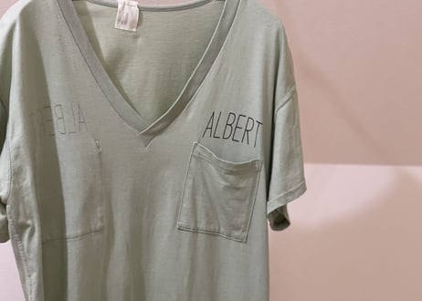 n hoolywood tops