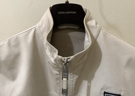 louis vuitton shell fabric logo blouson 46