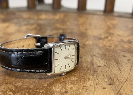 antique omega "de ville”