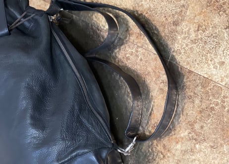 ys leather shoulder bag