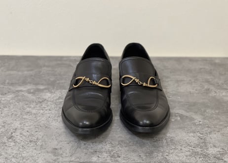 gucci leather loafer