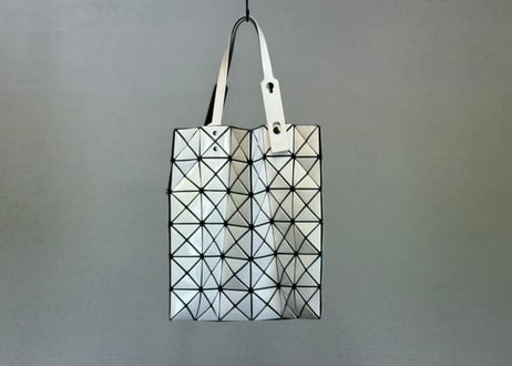 isseymiyake baobao bag