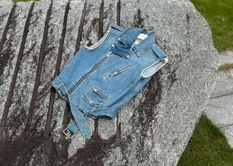 maison margiela sleeveless denim jacket