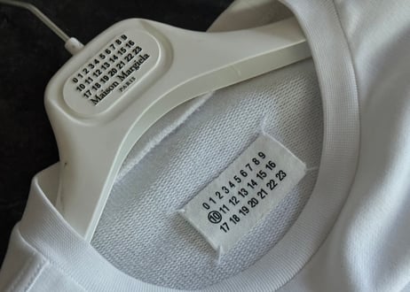 maison margiela elbow patch sweat