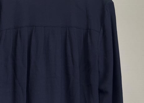 sefr back pleats shirt