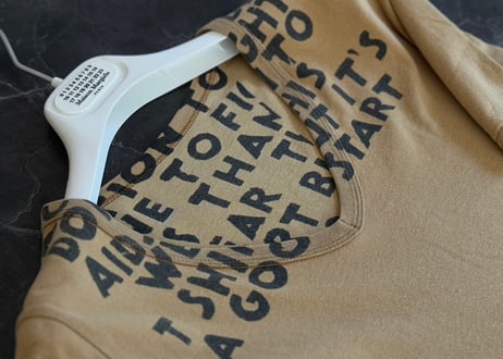 maison margiela AIDS t brown