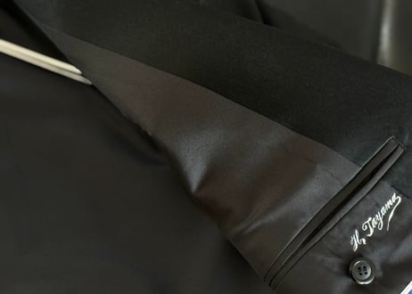 yves saint laurent tuxedo set up suit