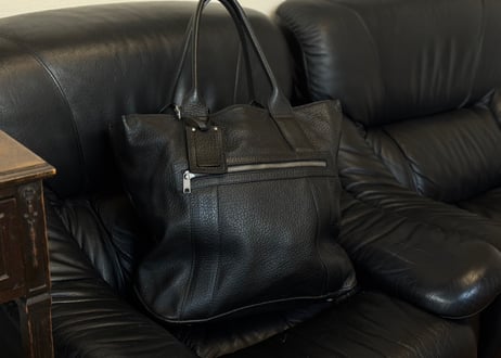 marc jacobs 1st line leather bag