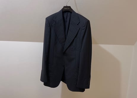 gucci stripe set up suit