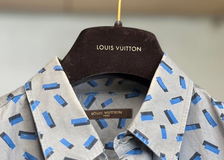 louis vuitton logo silk shirt