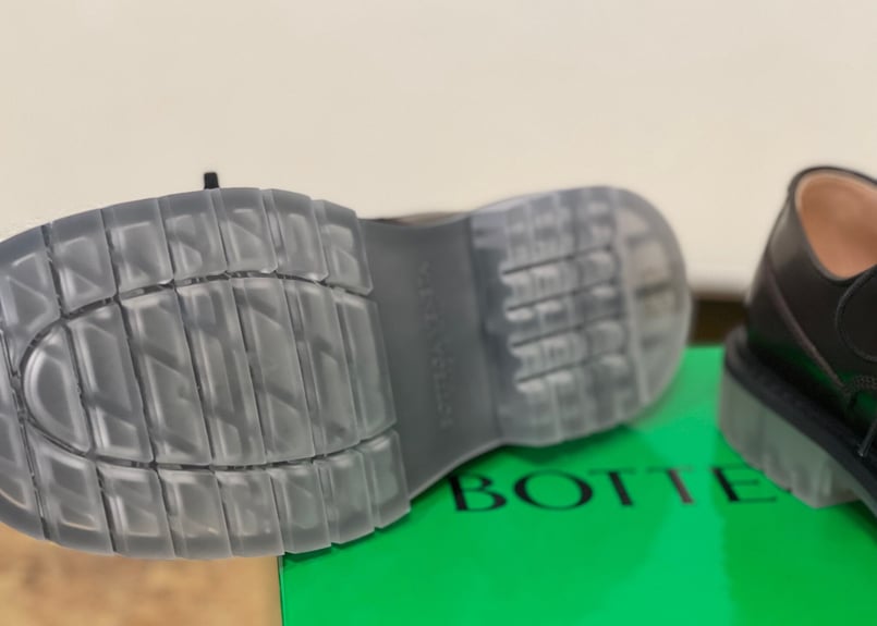 bottega veneta 2020 clear sole shose 
