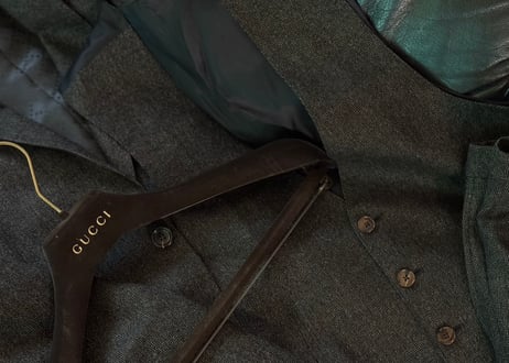 gucci set up suit dead stock