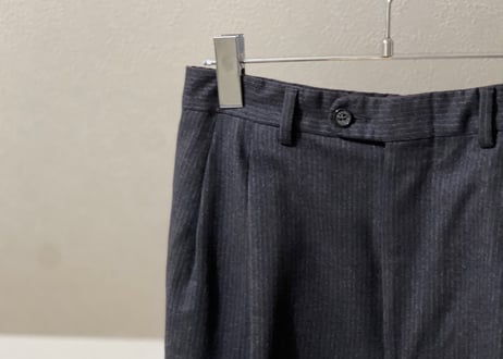 gucci set up suit gray stripe