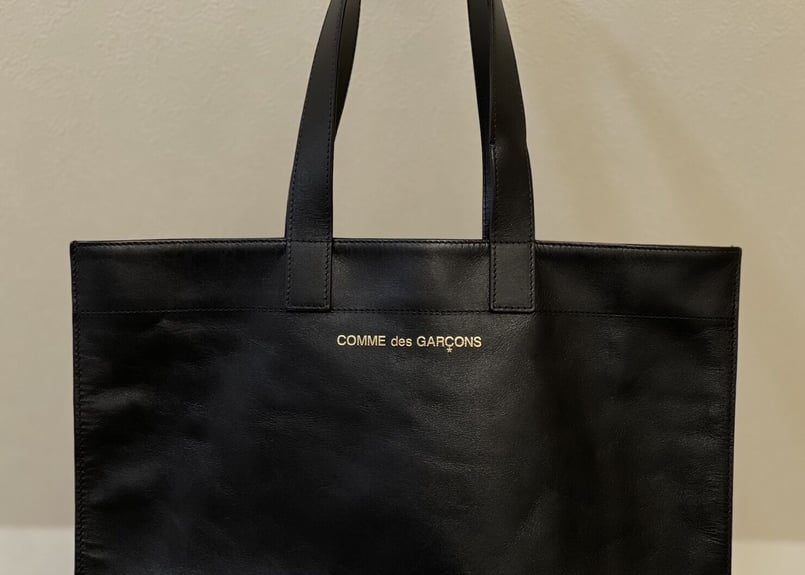 comme des garcons leather tote bag | weekend tokyo
