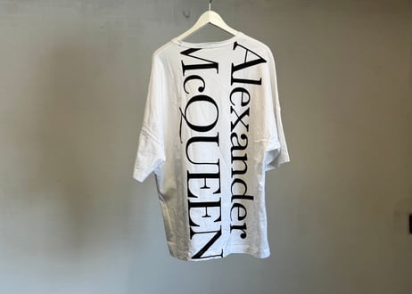 alexander mcqueen 2023ss over size logo tops