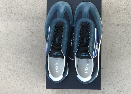 2020ss prada leather sneakers dead stock 8 half
