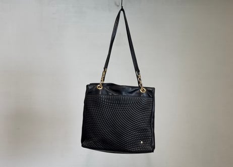 bally leather shoulder bag