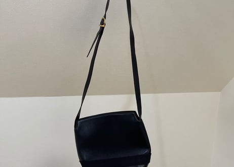 salvatore ferragamo leather bag