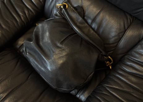 marc by marc jacobs leather shoulder bag