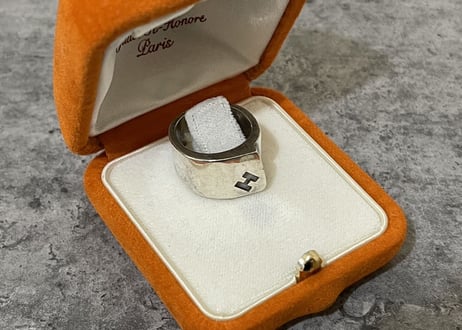 hermes ring "b"