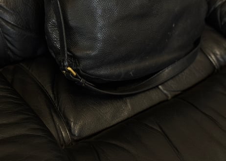 marc by marc jacobs leather shoulder bag