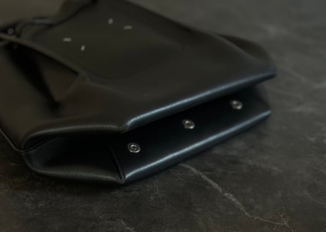 maison margiela leather shoulder bag