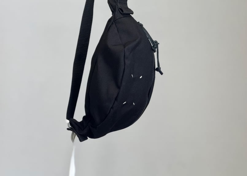 maison margiela body bag | weekend tokyo