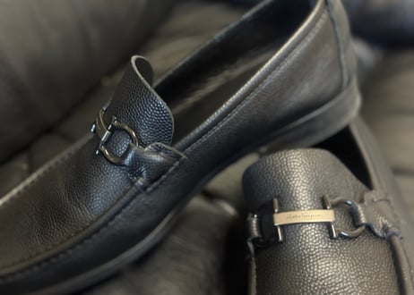 salvatore ferragamo gancini loafer