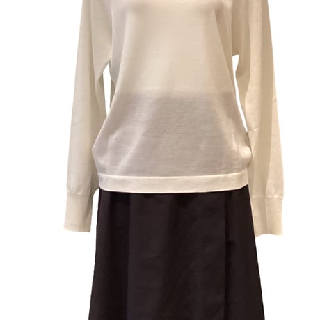 再々入荷　ニット