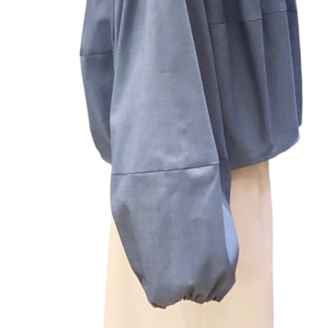 再入荷　ブラウス