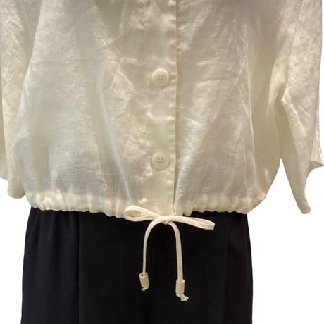 ブラウス