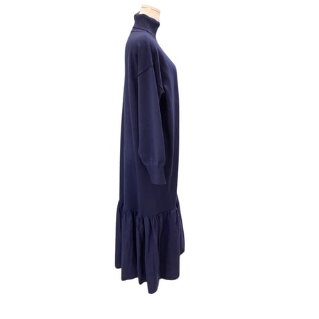 ニットワンピース