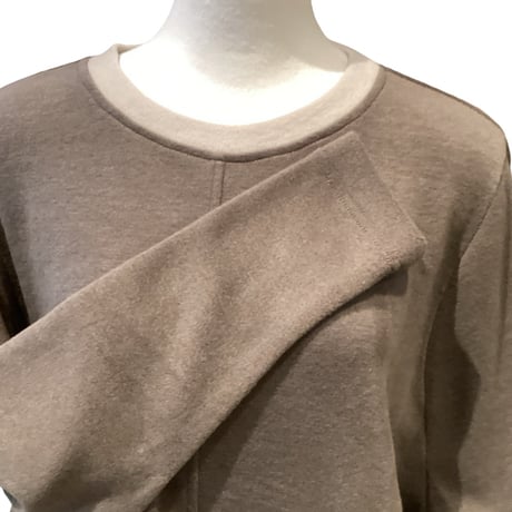 再入荷　フリースニット
