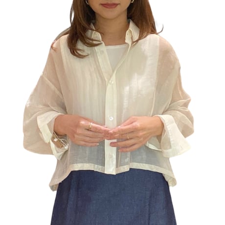 ブラウス