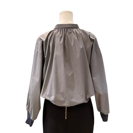 再入荷　ブラウス