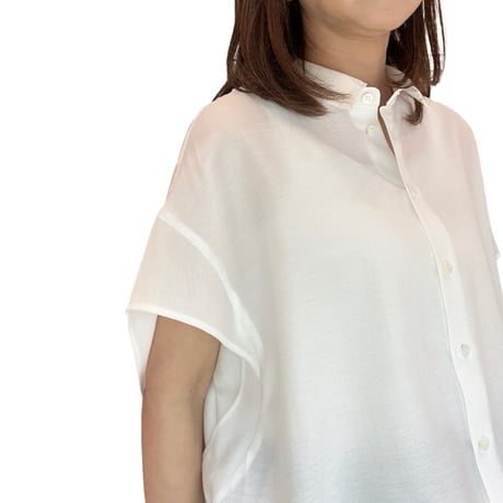 ブラウス