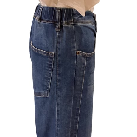 デニムパンツ