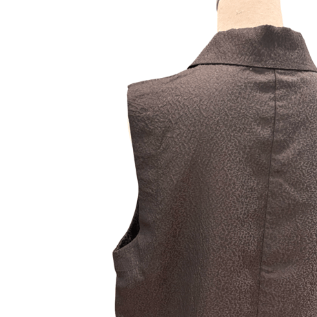 再々入荷　ジレ