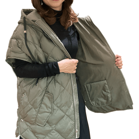 再入荷　半袖ダウンジャケット