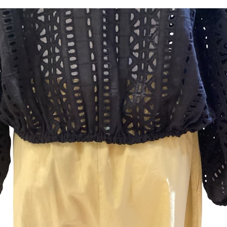 再々入荷　2WAY ブラウス