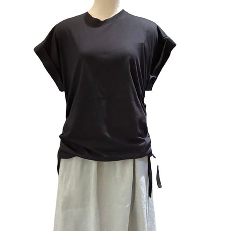 イタリア製　Tシャツ