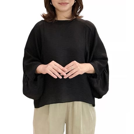 ブラウス