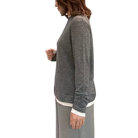 再入荷　レイヤード風 ニット