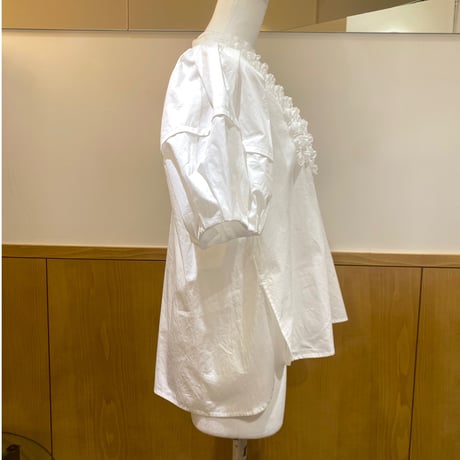 ブラウス