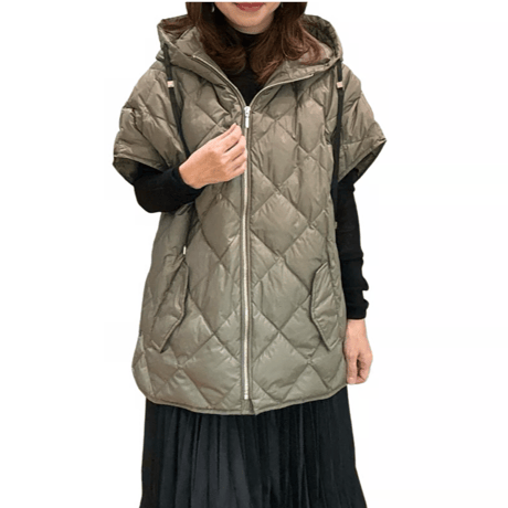 再入荷　半袖ダウンジャケット