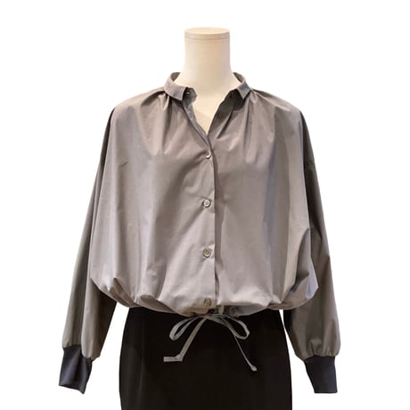 再入荷　ブラウス