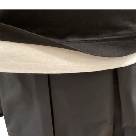 再入荷　レイヤード風ニット